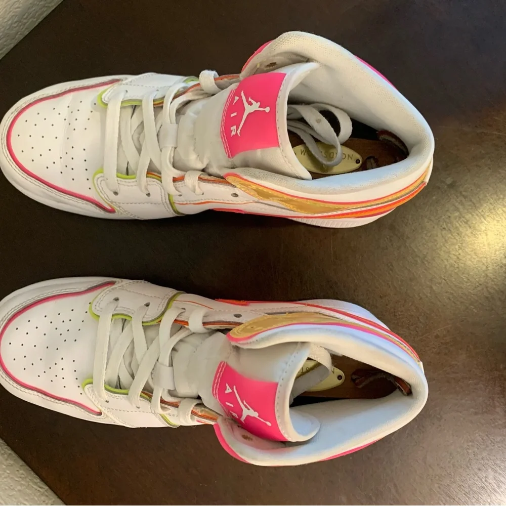 Nike Air Jordan 1 Mid GS Edge Glow Pink Orange Yellow Multicolor CV4611-100 7Y I